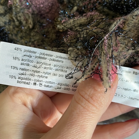 ZARA bloggers' favorite tweed knit top - Picture 6 of 9